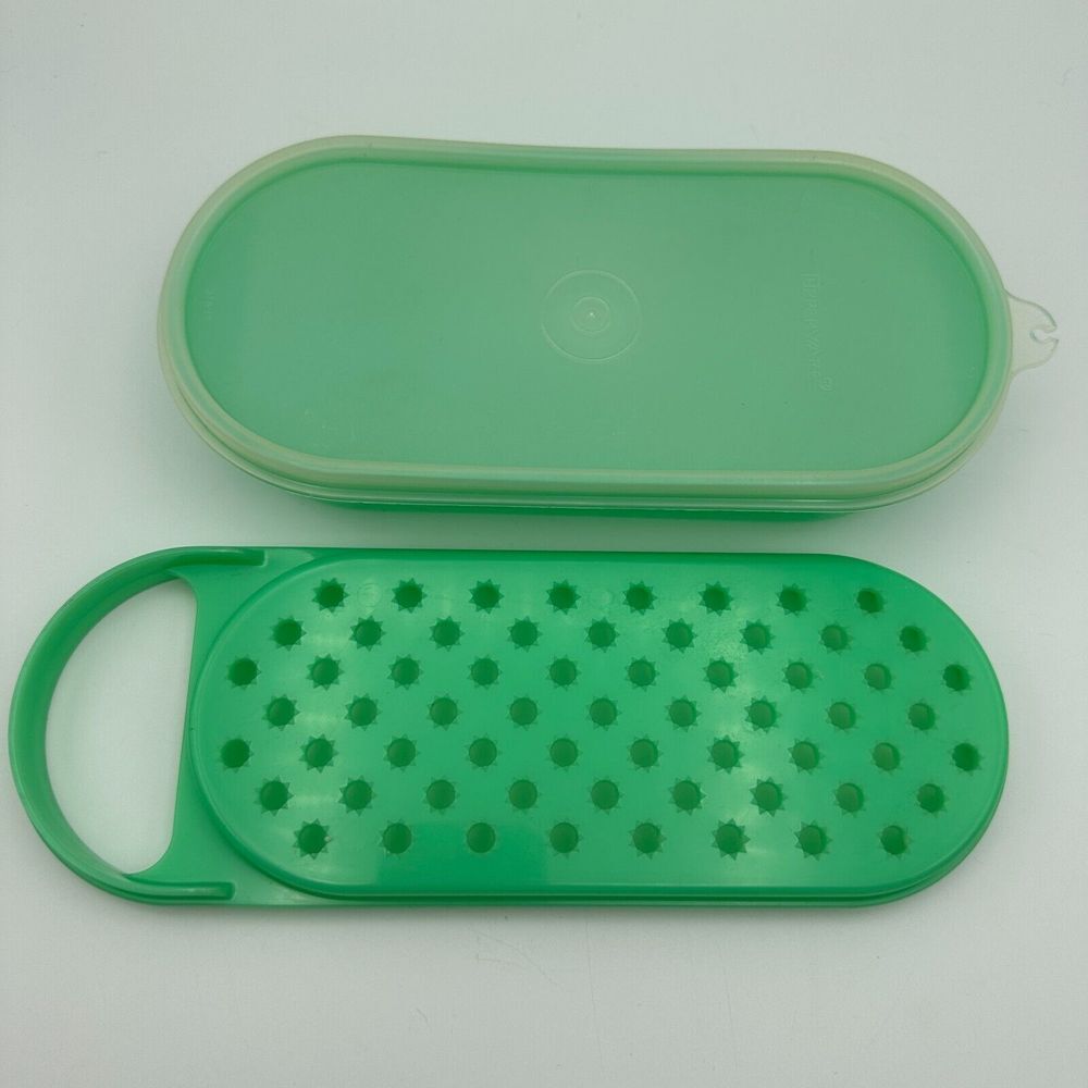 Tupperware‎ Oval Jadeite Handy Cheese Vegetable Shredder Grater 1374 1375 1376